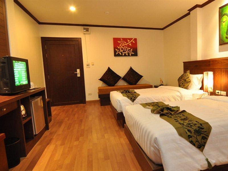 Hemingway'S Hotel Patong Ngoại thất bức ảnh