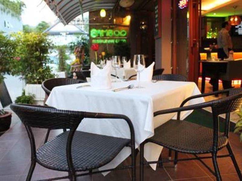 Hemingway'S Hotel Patong Ngoại thất bức ảnh