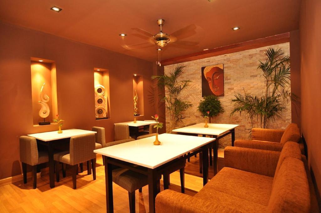 Hemingway'S Hotel Patong Ngoại thất bức ảnh